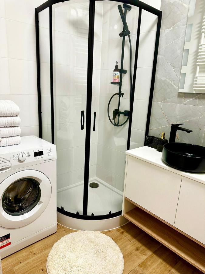 Modern Space Apartament